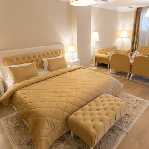 Apartament me Pamje nga Kopshti – Godina Dytësore